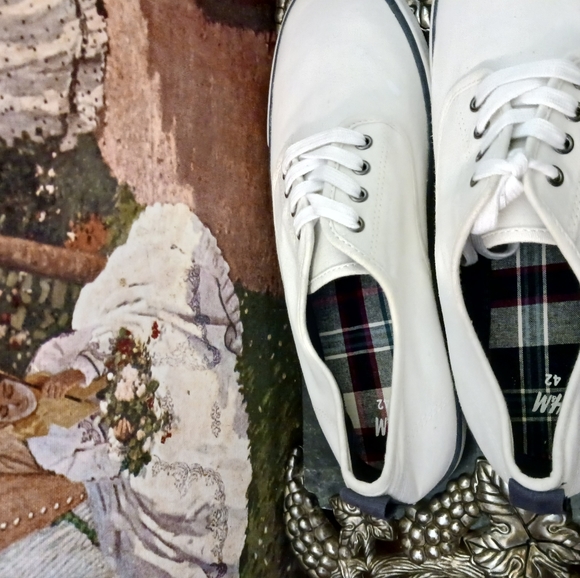 🛍👟H&M Man's White Canvas Sneakers Size 👟 9 U.S.A.,👕🩳A Fantastic Buy.📦 - Picture 10 of 16